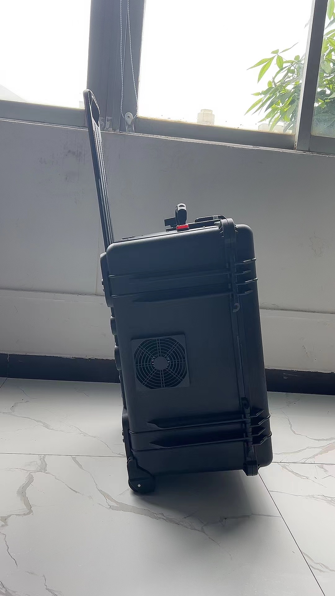 遂昌手拉箱型移动通信干扰器